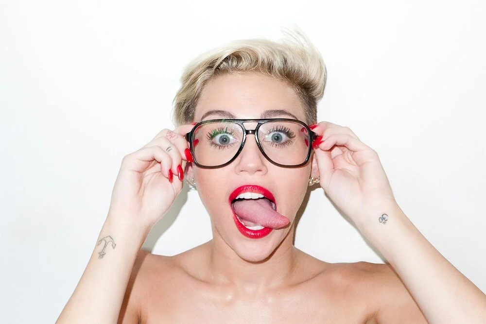 terry-richardson-miley-cyrus-01 terry-richardson-miley-cyrus-joseph morris