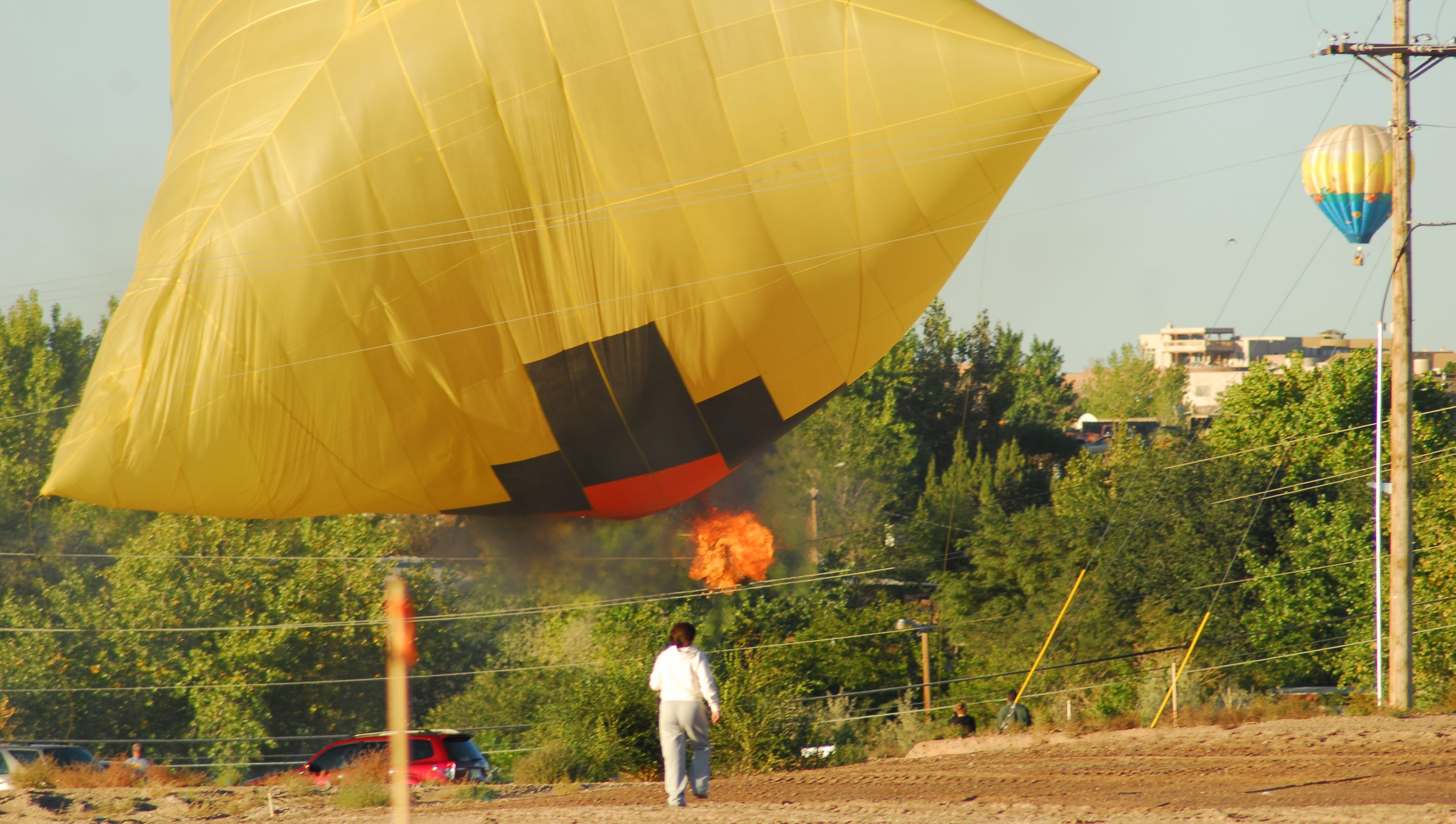 HotAir Balloon Accident Albuquerque, New Mexico 4 dead, 1 critically
