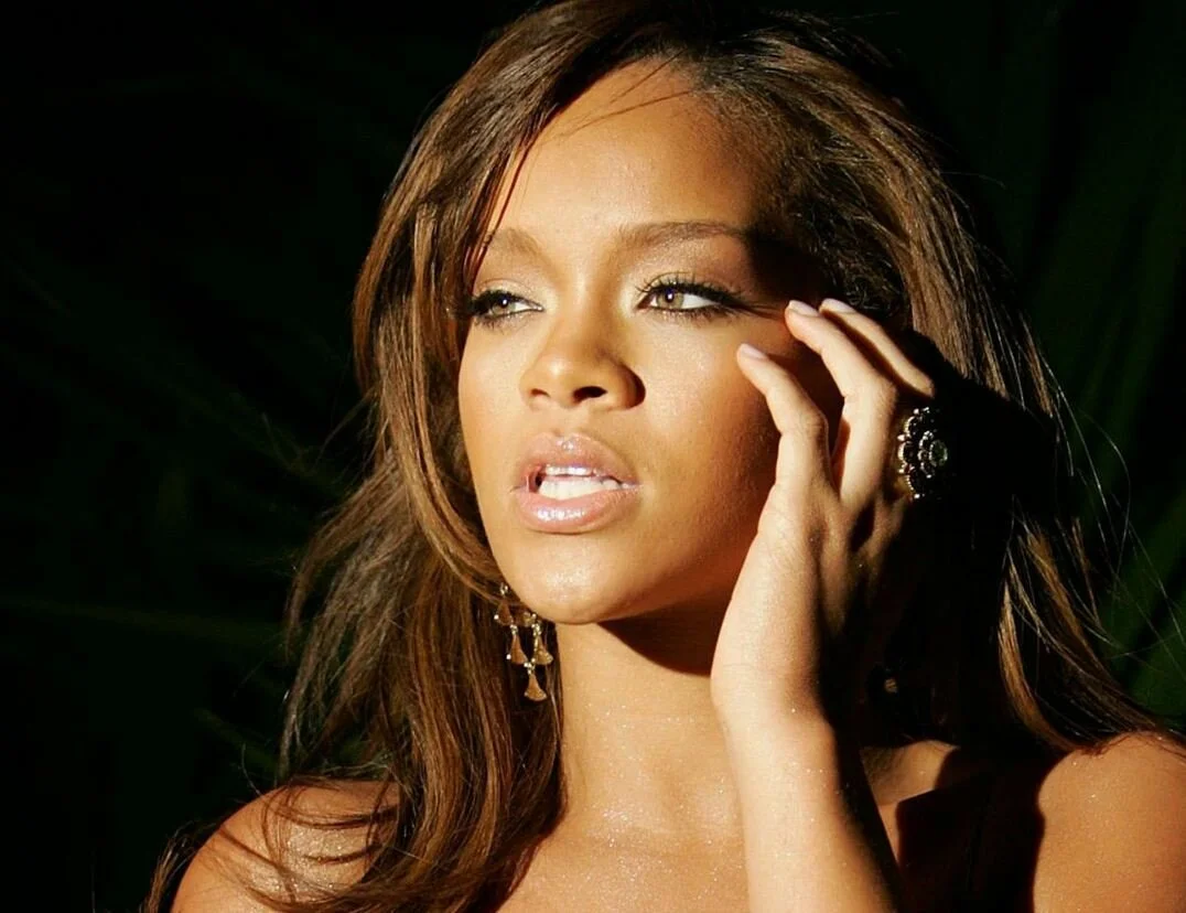 Facts About Daydreaming Explained in Rihanna Gifs joseph morris About Daydreaming